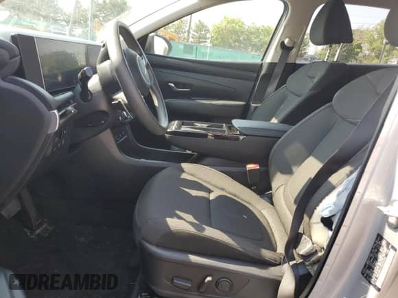 2025 Hyundai Tucson Blue with VIN KM8JBDD13SU255533, listed as a Copart auction lot 65408185 with 18,808 mi miles and Salvage title. Bid and sale history available at DreamBid. Image 7.