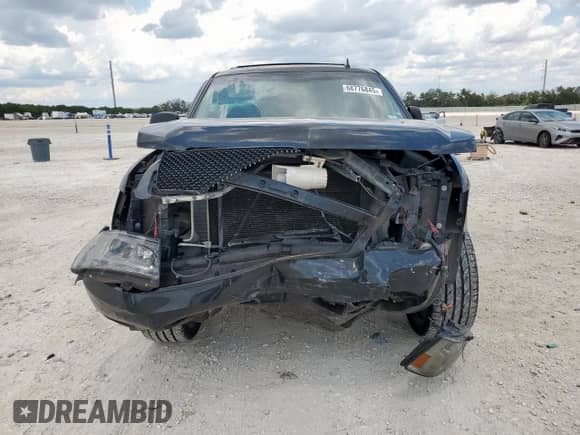 2011 Chevrolet Tahoe LT with VIN 1GNSCBE09BR364430, listed as a Copart auction lot 68776845 with 229,280 mi miles and Salvage title. Bid and sale history available at DreamBid. Image 5.
