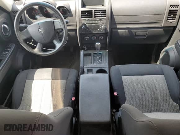 2010 Dodge Nitro Heat with VIN 1D4PT4GK1AW158630, listed as a Copart auction lot 61755085 with 164,406 mi miles and Clean title. Bid and sale history available at DreamBid. Image 8.