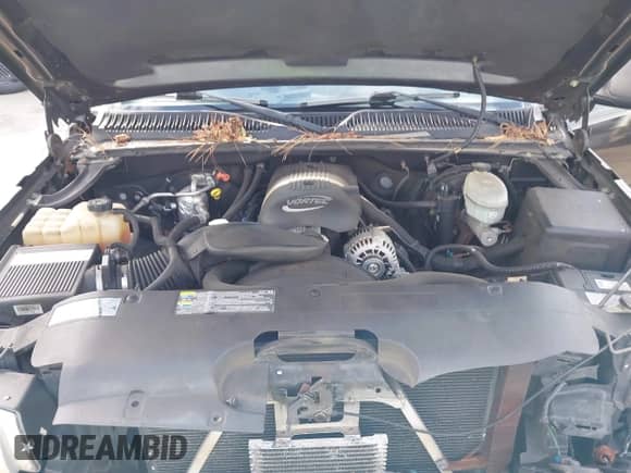 2004 Chevrolet Silverado 1500 Work Truck с VIN 2GCEC19V941123159, выставлен на аукционе IAAI как лот 41419477 с пробегом 171 449 миль миль и . История ставок и продаж доступна на DreamBid. Изображение 10.