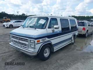1988 Chevrolet Chevy Van with VIN 2GCEG25K4J4112747, listed as a IAAI auction lot 42998571 with 22,215 mi miles and . Bid and sale history available at DreamBid. Image 2.