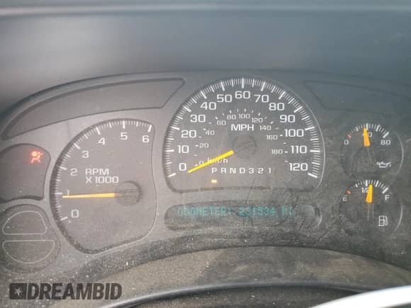2006 Chevrolet Silverado 1500 Work Truck with VIN 1GCEC19V56Z228467, listed as a Copart auction lot 72442784 with 231,534 mi miles and Salvage title. Bid and sale history available at DreamBid. Image 9.