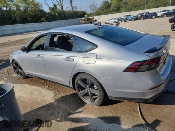 2025 Honda Accord Sport-L with VIN 1HGCY2F79SA042056, listed as a Copart auction lot 81390665 with 5,065 mi miles and Salvage title. Bid and sale history available at DreamBid. Image 2.