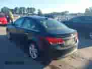 2015 Chevrolet Cruze LTZ z VIN 1G1PG5SB4F7141491, wystawiony jako IAAI lot #43593711 z przebiegiem 112 639 mil mil oraz . Historia ofert i sprzedaży dostępna na DreamBid. Obrazek 3.