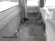 1997 GMC Sierra 1500 с VIN 2GTEC19R2V1542040, выставлен на аукционе IAAI как лот 41913949 с пробегом 237 574 миль миль и . История ставок и продаж доступна на DreamBid. Изображение 8.