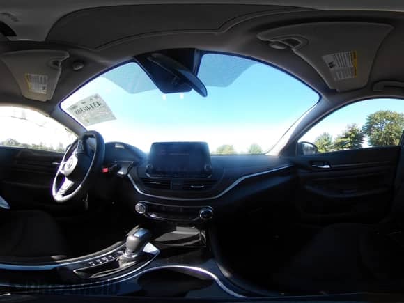 2024 Nissan Altima SV with VIN 1N4BL4DV5RN321597, listed as a IAAI auction lot 43140308 with 22,126 mi miles and . Bid and sale history available at DreamBid. Image 17.