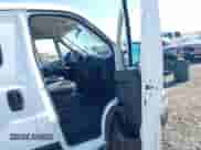 2019 Ram ProMaster Cargo с VIN 3C6TRVAG9KE519884, выставлен на аукционе IAAI как лот 43227203 с пробегом 48 552 миль миль и . История ставок и продаж доступна на DreamBid. Изображение 5.