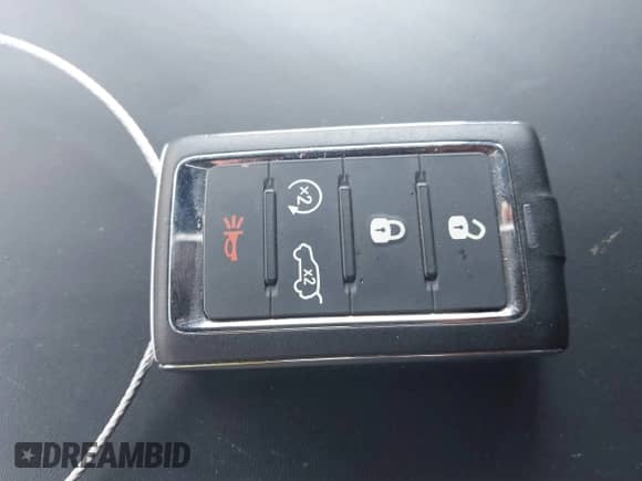 2023 Jeep Grand Cherokee Overland с VIN 1C4RJKDG1P8834135, выставлен на аукционе IAAI как лот 43206624 с пробегом 29 422 миль миль и . История ставок и продаж доступна на DreamBid. Изображение 11.