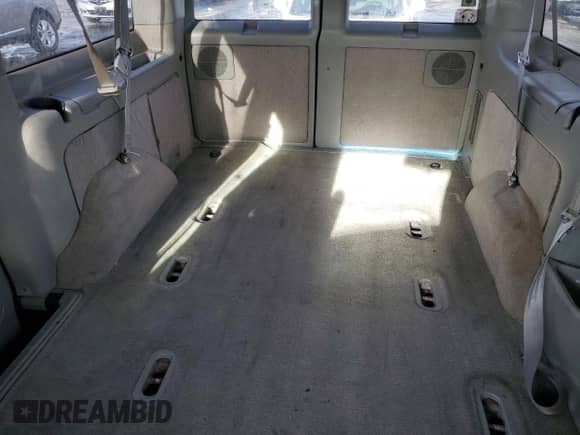 2004 Chevrolet Astro с VIN 1GNDM19X04B114559, выставлен на аукционе Copart как лот 42587645 с пробегом 212 760 миль миль и Списание • Salvage title. История ставок и продаж доступна на DreamBid. Изображение 10.