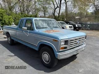 1983 Ford F-250 with VIN 1FTFX25G7DKA44370, listed as a Copart auction lot 53091135 with 74,147 mi miles and Clean title. Bid and sale history available at DreamBid. Image 1.