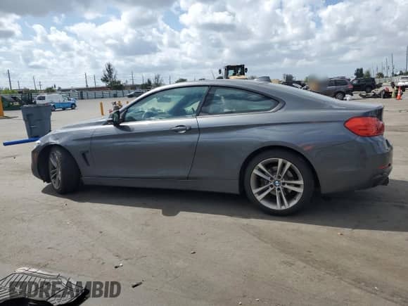 2014 BMW 4 Series 428i с VIN WBA3N3C55EK231170, выставлен на аукционе Copart как лот 53064485 с пробегом 118 531 миль миль и Списание • Salvage title. История ставок и продаж доступна на DreamBid. Изображение 2.