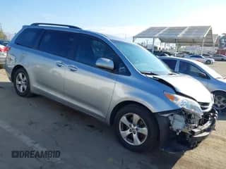 2016 Toyota Sienna LE AAS with VIN 5TDKK3DC4GS736844, listed as a IAAI auction lot 43379600 with 95,680 mi miles and . Bid and sale history available at DreamBid. Image 1.