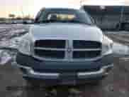 2007 Dodge 1500 ST z VIN 1D7HU18P77J614603, wystawiony jako Copart lot #84555064 z przebiegiem 98 713 mil mil oraz Szkoda całkowita • Salvage title. Historia ofert i sprzedaży dostępna na DreamBid. Obrazek 5.