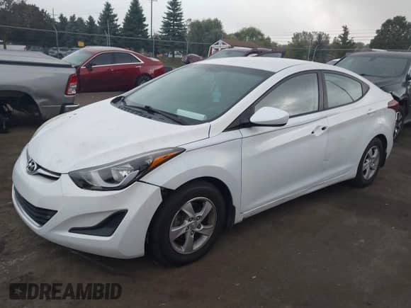 2015 Hyundai Elantra SE z VIN 5NPDH4AE8FH607271, wystawiony jako IAAI lot #43392872 z przebiegiem 109 240 mil mil oraz . Historia ofert i sprzedaży dostępna na DreamBid. Obrazek 2.