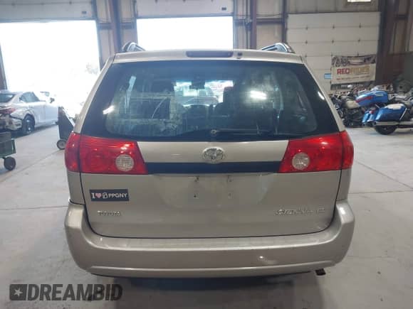 2009 Toyota Sienna CE с VIN 5TDZK23C39S242858, выставлен на аукционе IAAI как лот 43370463 с пробегом 191 572 миль миль и . История ставок и продаж доступна на DreamBid. Изображение 16.