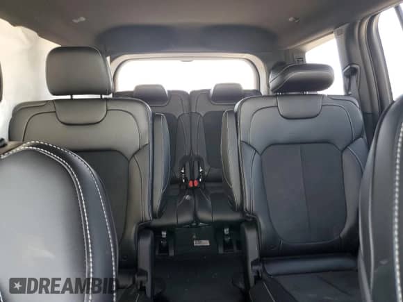 2024 Jeep Grand Cherokee Altitude X с VIN 1C4RJKAG7R8600363, выставлен на аукционе Copart как лот 63492035 с пробегом 3 735 миль миль и Списание • Salvage title. История ставок и продаж доступна на DreamBid. Изображение 10.