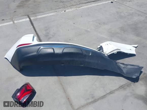 2023 Chevrolet Equinox Premier с VIN 3GNAXNEG5PL143064, выставлен на аукционе IAAI как лот 42677486 с пробегом 31 411 миль миль и . История ставок и продаж доступна на DreamBid. Изображение 12.