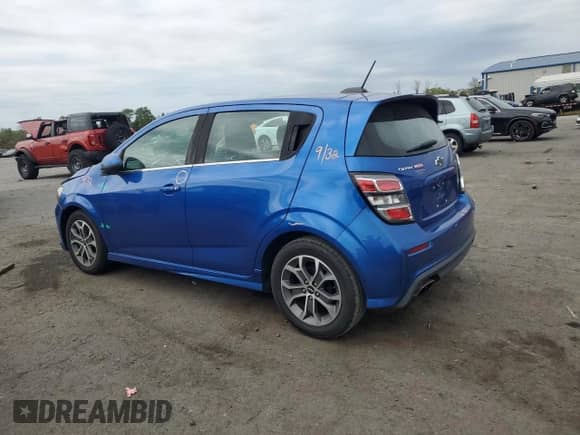 2018 Chevrolet Sonic LT with VIN 1G1JD6SB8J4125941, listed as a Copart auction lot 81559325 with 87,199 mi miles and Salvage title. Bid and sale history available at DreamBid. Image 2.
