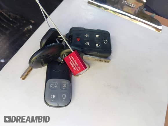 2020 Chevrolet Silverado 2500HD Work Truck z VIN 1GC1YLEYXLF190842, wystawiony jako IAAI lot #42192257 z przebiegiem 97 866 mil mil oraz . Historia ofert i sprzedaży dostępna na DreamBid. Obrazek 11.