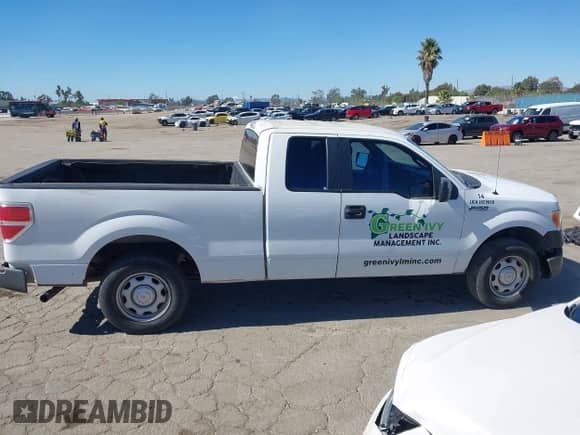 2013 Ford F-150 XLT с VIN 1FTEX1CM5DFB84361, выставлен на аукционе IAAI как лот 43462393 с пробегом 199 419 миль миль и . История ставок и продаж доступна на DreamBid. Изображение 14.