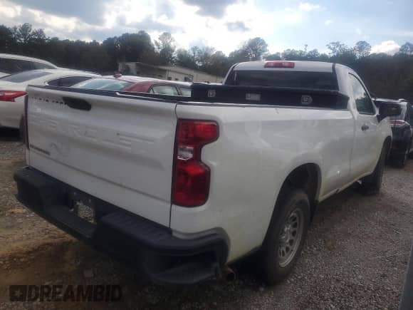 2021 Chevrolet Silverado 1500 Work Truck with VIN 3GCNWAEK0MG311840, listed as a Copart auction lot 84464555 with 59,776 mi miles and Clean title. Bid and sale history available at DreamBid. Image 3.