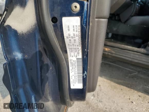 1999 Jeep Grand Cherokee Limited с VIN 1J4GW68N8XC733285, выставлен на аукционе Copart как лот 68810755 с пробегом Не указан миль и Чистый • Clean title. История ставок и продаж доступна на DreamBid. Изображение 14.