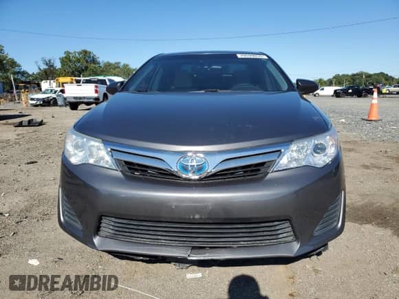 2012 Toyota Camry XLE with VIN 4T1BD1FK7CU008715, listed as a Copart auction lot 70699055 with 137,543 mi miles and Salvage title. Bid and sale history available at DreamBid. Image 5.