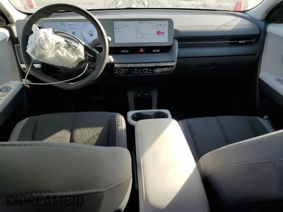 2024 Hyundai Ioniq 5 SE с VIN KM8KMDDF9RU331311, выставлен на аукционе Copart как лот 70937135 с пробегом 3 846 миль миль и Списание • Salvage title. История ставок и продаж доступна на DreamBid. Изображение 8.