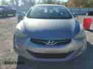 2013 Hyundai Elantra GLS z VIN KMHDH4AEXDU924743, wystawiony jako Copart lot #82546945 z przebiegiem 79 408 mil mil oraz Szkoda całkowita • Salvage title. Historia ofert i sprzedaży dostępna na DreamBid. Obrazek 5.