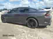 2020 Dodge Charger R/T z VIN 2C3CDXCT5LH162842, wystawiony jako Copart lot #86049425 z przebiegiem 61 142 mil mil oraz Szkoda całkowita • Salvage title. Historia ofert i sprzedaży dostępna na DreamBid. Obrazek 2.