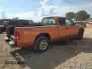 2000 Dodge Dakota with VIN 1B7GL22X6YS615602, listed as a Copart auction lot 68110965 with 305,327 mi miles and Salvage title. Bid and sale history available at DreamBid. Image 3.