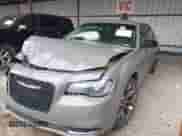 2018 Chrysler 300 Touring с VIN 2C3CCAAG3JH340797, выставлен на аукционе IAAI как лот 42932969 с пробегом 96 678 миль миль и . История ставок и продаж доступна на DreamBid. Изображение 2.