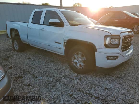 2018 GMC Sierra 1500 z VIN 1GTR1LEC3JZ341513, wystawiony jako Copart lot #77564244 z przebiegiem 56 873 mil mil oraz Szkoda całkowita • Salvage title. Historia ofert i sprzedaży dostępna na DreamBid. Obrazek 4.