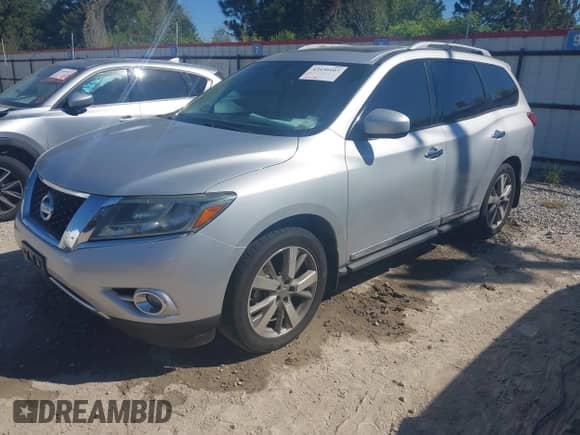 2015 Nissan Pathfinder S z VIN 5N1AR2MN2FC678019, wystawiony jako IAAI lot #43436107 z przebiegiem 155 739 mil mil oraz . Historia ofert i sprzedaży dostępna na DreamBid. Obrazek 2.