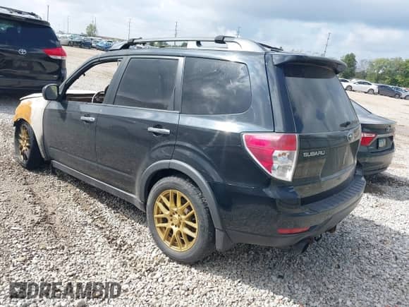2009 Subaru Forester XT Limited with VIN JF2SH66689H772973, listed as a IAAI auction lot 43312423 with Not provided miles and . Bid and sale history available at DreamBid. Image 3.