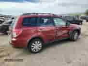 2012 Subaru Forester X Premium z VIN JF2SHBDC7CH424896, wystawiony jako Copart lot #81628725 z przebiegiem 114 652 mil mil oraz Szkoda całkowita • Salvage title. Historia ofert i sprzedaży dostępna na DreamBid. Obrazek 3.