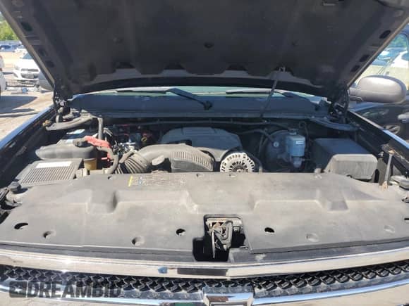 2008 Chevrolet Silverado 1500 2LT z VIN 2GCEK133881327998, wystawiony jako Copart lot #69313485 z przebiegiem 104 208 mil mil oraz Szkoda całkowita • Salvage title. Historia ofert i sprzedaży dostępna na DreamBid. Obrazek 11.