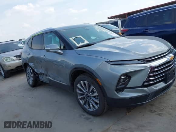 2024 Chevrolet Blazer Premier с VIN 3GNKBFR48RS271591, выставлен на аукционе IAAI как лот 42406345 с пробегом 10 306 миль миль и . История ставок и продаж доступна на DreamBid. Изображение 1.