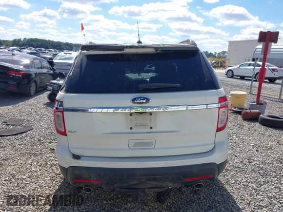 2012 Ford Explorer XLT с VIN 1FMHK7D84CGA23360, выставлен на аукционе IAAI как лот 43420976 с пробегом 177 878 миль миль и . История ставок и продаж доступна на DreamBid. Изображение 16.