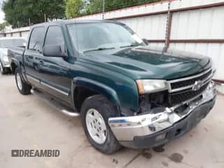 2006 Chevrolet Silverado 1500 LT3 with VIN 2GCEK13T661235284, listed as a IAAI auction lot 42320509 with 157,049 mi miles and . Bid and sale history available at DreamBid. Image 1.