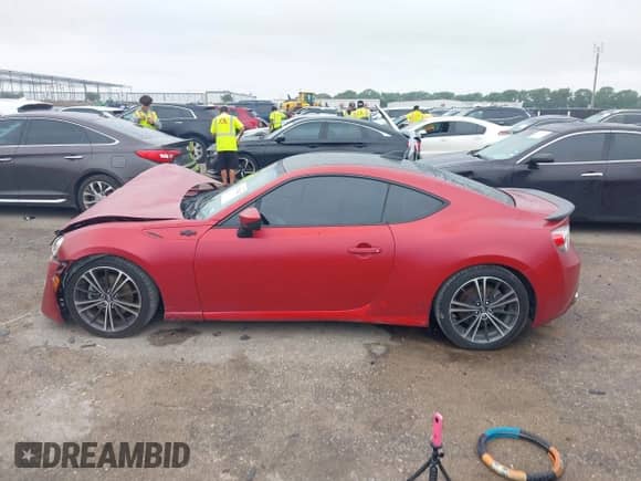 2015 Scion FR-S z VIN JF1ZNAA16F8705309, wystawiony jako IAAI lot #42412542 z przebiegiem 55 947 mil mil oraz . Historia ofert i sprzedaży dostępna na DreamBid. Obrazek 14.