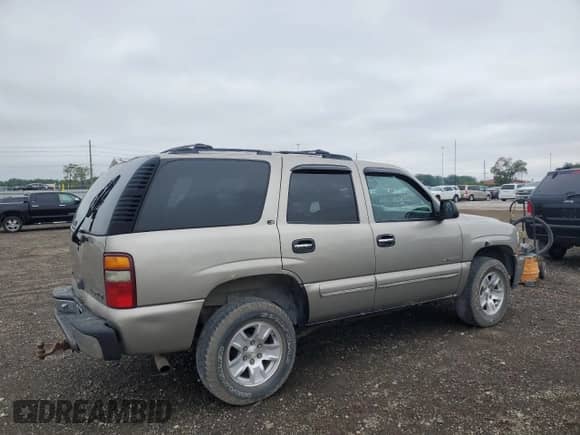 2000 Chevrolet Tahoe LS с VIN 1GNEK13T4YJ165350, выставлен на аукционе Copart как лот 57110095 с пробегом 237 432 миль миль и Списание • Salvage title. История ставок и продаж доступна на DreamBid. Изображение 3.