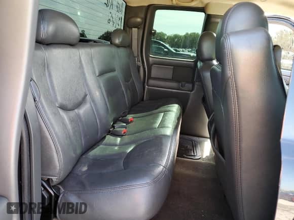 2004 Chevrolet Silverado SS с VIN 2GCEK19N841133121, выставлен на аукционе Copart как лот 67512934 с пробегом Не указан миль и Списание • Salvage title. История ставок и продаж доступна на DreamBid. Изображение 10.