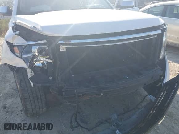 2016 Chevrolet Suburban LTZ с VIN 1GNSCJKC5GR405605, выставлен на аукционе IAAI как лот 38958833 с пробегом 129 516 миль миль и . История ставок и продаж доступна на DreamBid. Изображение 6.