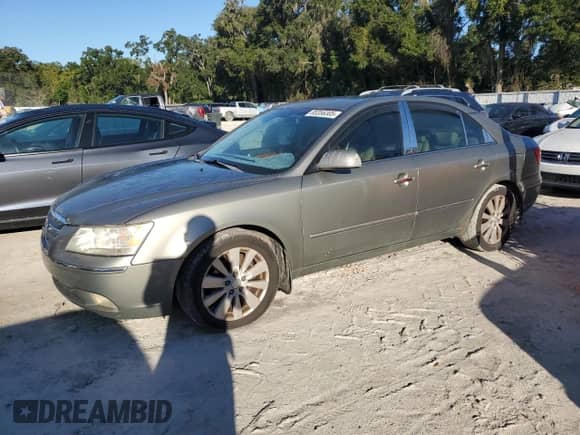 2009 Hyundai Sonata SE с VIN 5NPEU46F39H535210, выставлен на аукционе Copart как лот 85356305 с пробегом 188 880 миль миль и Списание • Salvage title. История ставок и продаж доступна на DreamBid. Изображение 1.