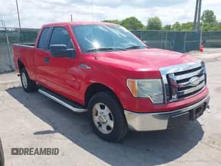 2009 Ford F-150 STX z VIN 1FTRX128X9FA69333, wystawiony jako IAAI lot #42434329 z przebiegiem 175 322 mil mil oraz . Historia ofert i sprzedaży dostępna na DreamBid. Obrazek 1.