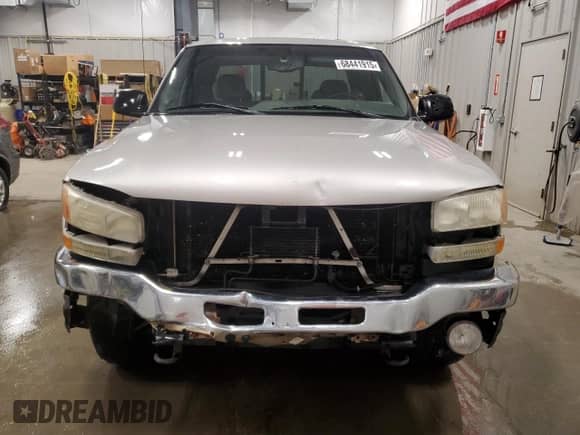 2006 GMC Sierra 1500 SLE1 z VIN 2GTEK19B961301924, wystawiony jako Copart lot #68441915 z przebiegiem 212 314 mil mil oraz Czysty tytuł • Clean title. Historia ofert i sprzedaży dostępna na DreamBid. Obrazek 5.