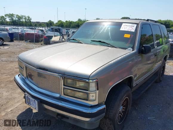 1999 Chevrolet Tahoe с VIN 1GNEK13R0XJ568387, выставлен на аукционе IAAI как лот 43022408 с пробегом 233 732 миль миль и . История ставок и продаж доступна на DreamBid. Изображение 6.