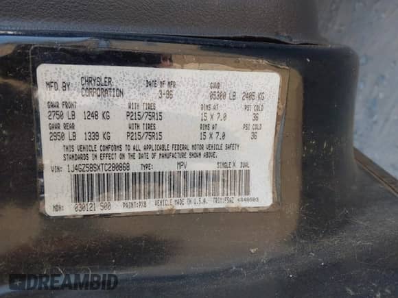 1996 Jeep Grand Cherokee Laredo z VIN 1J4GZ58SXTC280868, wystawiony jako IAAI lot #42653608 z przebiegiem 188 867 mil mil oraz . Historia ofert i sprzedaży dostępna na DreamBid. Obrazek 9.