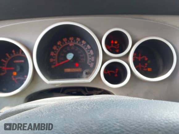 2012 Toyota Tundra с VIN 5TFRM5F13CX040738, выставлен на аукционе IAAI как лот 42898153 с пробегом 302 243 миль миль и . История ставок и продаж доступна на DreamBid. Изображение 7.